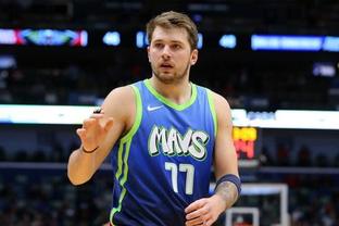 扬科维奇：我和邵佳一很早就认识，他兼具中欧足球特质