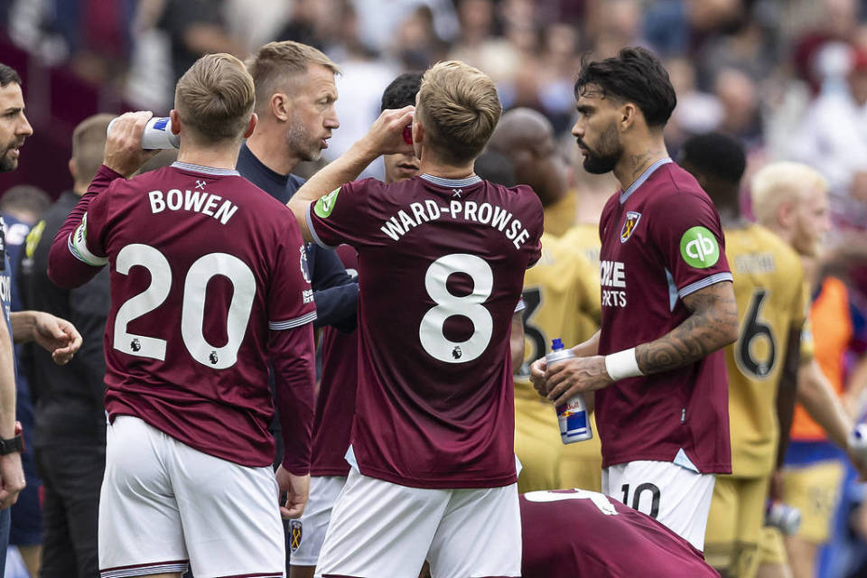 每体：巴萨冬窗将找“新伊尼戈”，在关注施洛特贝克、格伊等